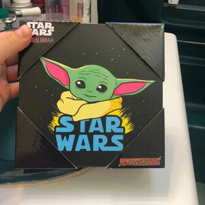 NEW STAR WARS MANDALORIAN BABY YODA WALL ART
